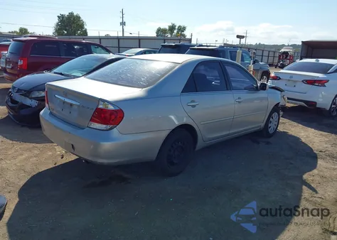2006 Toyota Camry Le z USA, uszkodzony, nr VIN 4T1BE32K36U140454